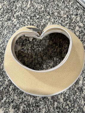 Women’s Cream Straw Visor Sun Hat